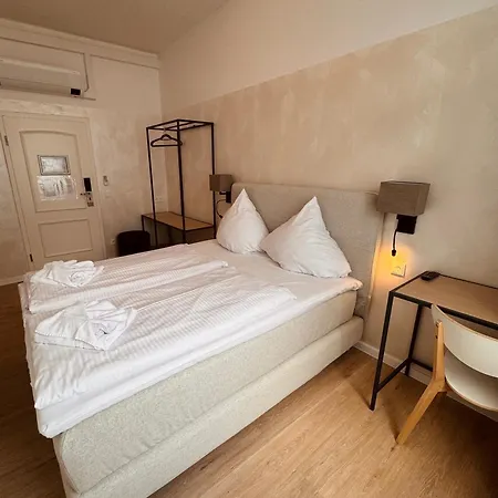 Dingdong - Hotel Bonn